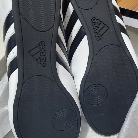 Adi-Contestant Pro - Picture 3 of 4